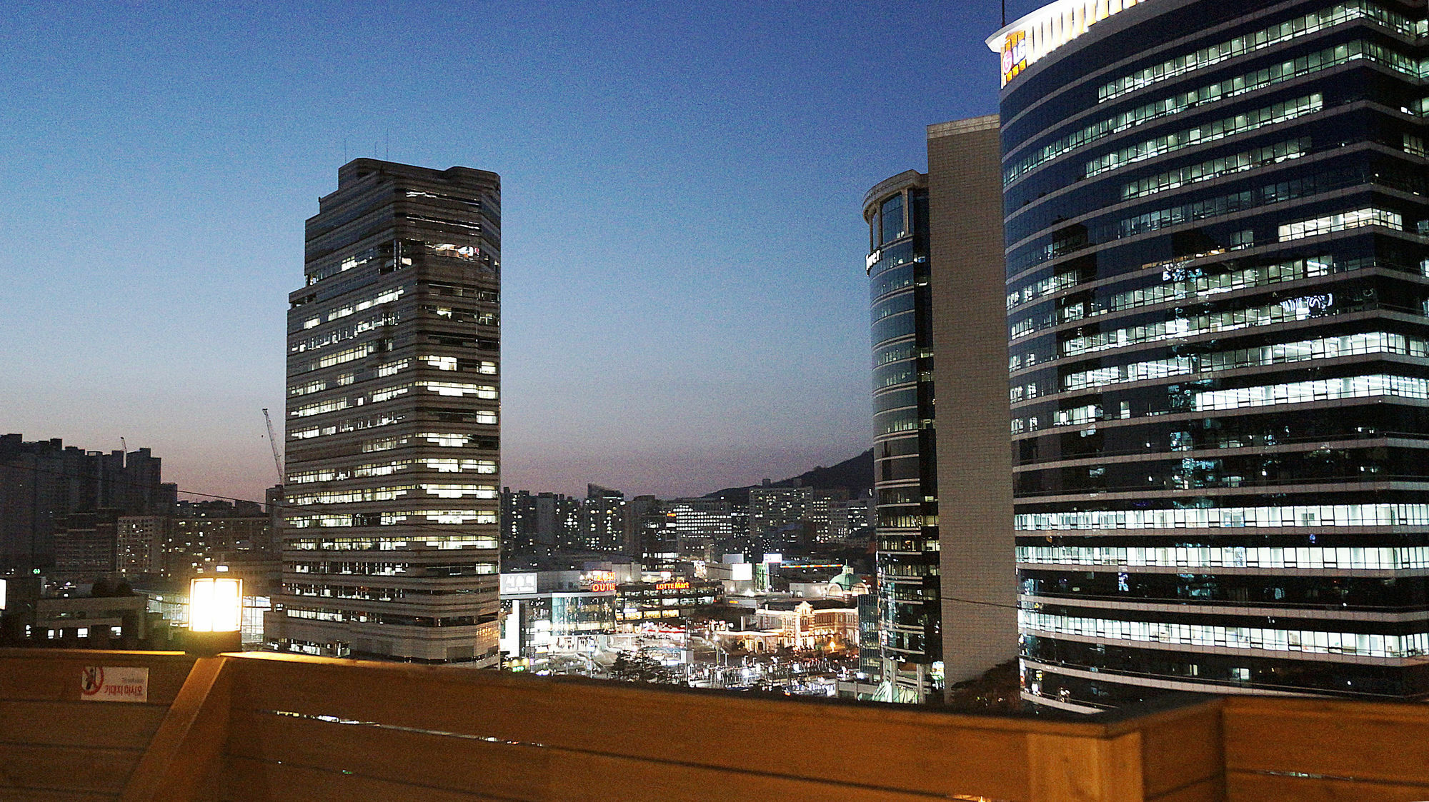 Hotel Majung Haus Seoul Station Esterno foto